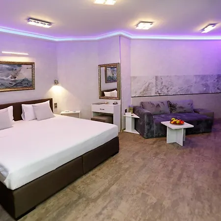 Deluxe 3 Center 公寓