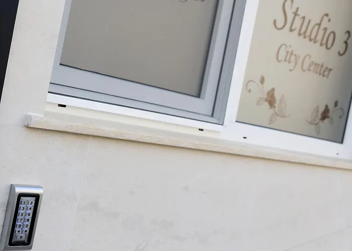 Deluxe 3 Center Apartment Burgas